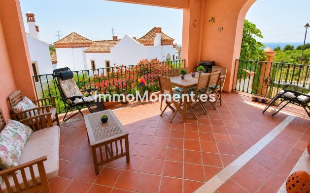 Bestaande woning - Vrijstaande villa - Estepona  - Estepona Centro