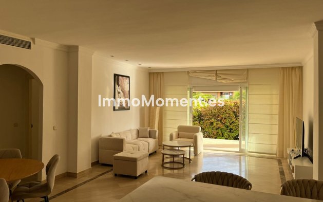 Resale - Apartment - Marbella - Bahía de Marbella