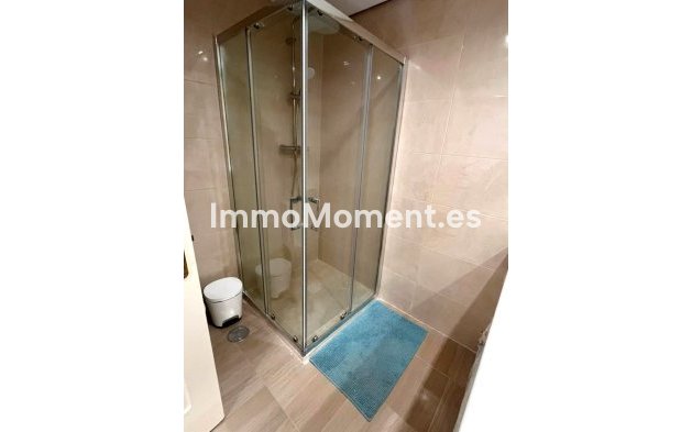 Resale - Apartment - Marbella - Bahía de Marbella