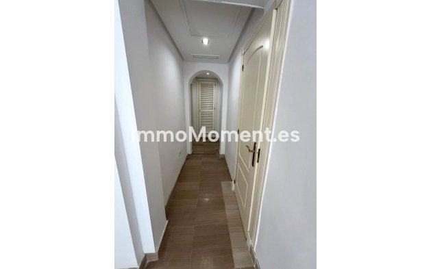 Resale - Apartment - Marbella - Bahía de Marbella