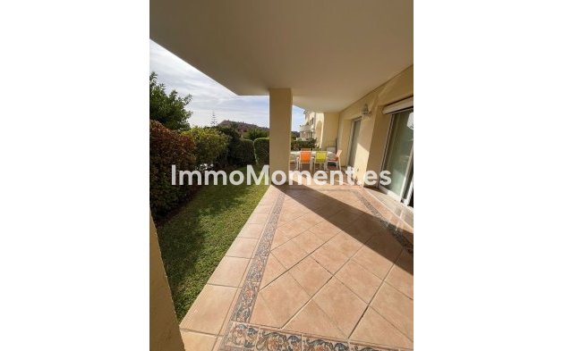 Resale - Apartment - Marbella - Bahía de Marbella