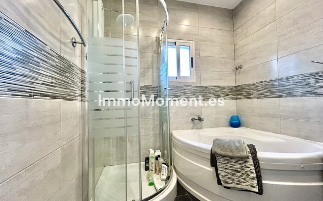 Reventa - Villa independiente - Orihuela - Villamartín