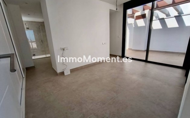 Resale - Apartment - Estepona - Bel Air