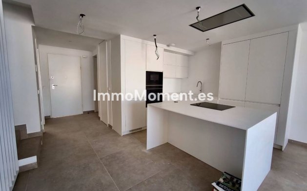 Resale - Apartment - Estepona - Bel Air
