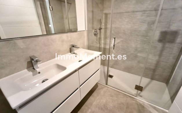 Resale - Apartment - Estepona - Bel Air