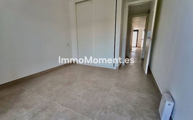 Resale - Apartment - Estepona - Bel Air