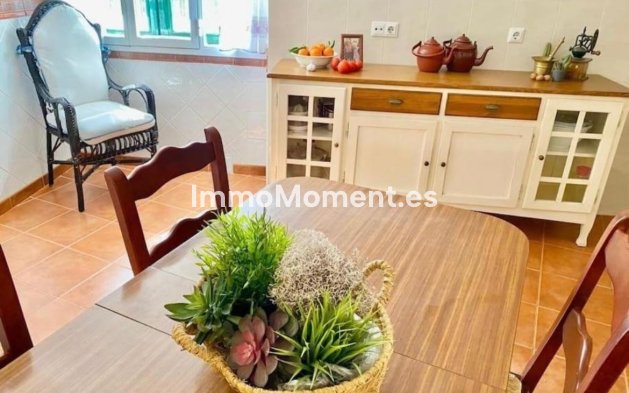 Resale - Townhouse - Inland  - Istán