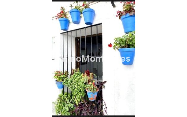 Resale - Townhouse - Inland  - Istán