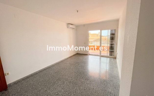 Resale - Apartment - Benalmadena - Benalmadena Centro