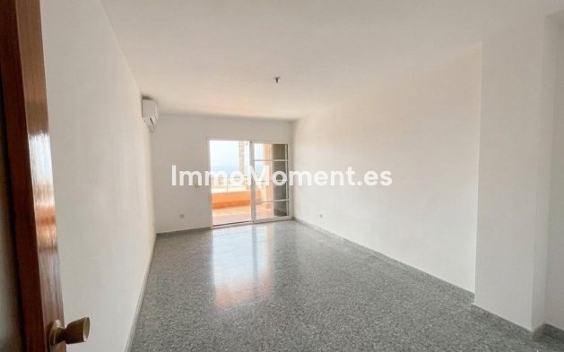Resale - Apartment - Benalmadena - Benalmadena Centro