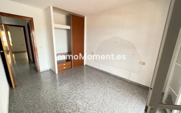 Resale - Apartment - Benalmadena - Benalmadena Centro