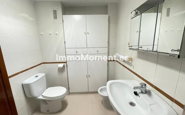 Resale - Apartment - Benalmadena - Benalmadena Centro