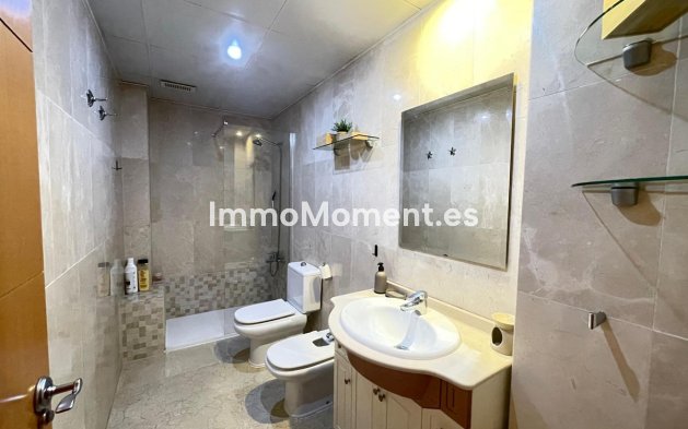 Resale - Apartment - Benalmadena - Benalmadena Centro