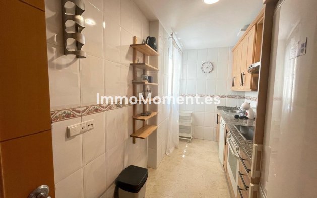 Resale - Apartment - Benalmadena - Benalmadena Centro