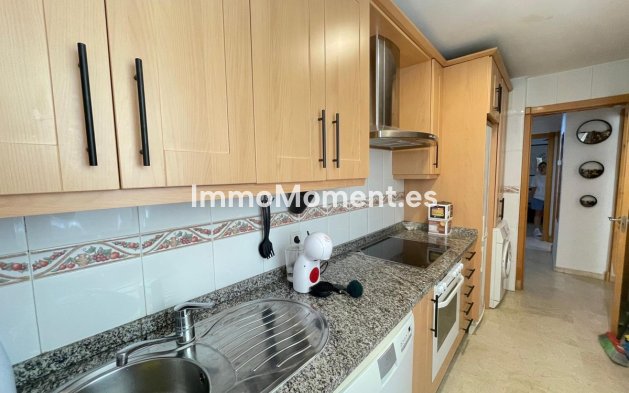 Resale - Apartment - Benalmadena - Benalmadena Centro