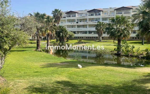 Resale - Apartment - Benalmadena - Benalmadena Centro