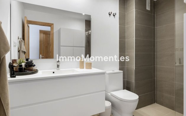 Resale - Apartment - Fuengirola - Higueron