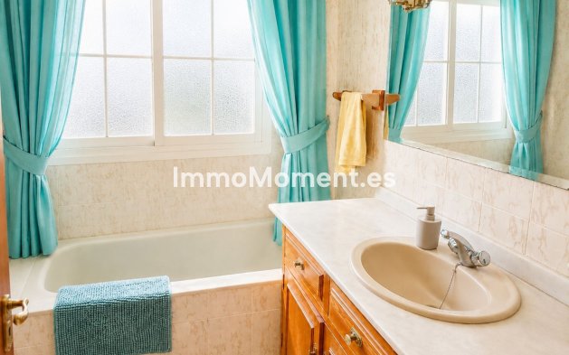 Bestaande woning - Landhuis - Estepona  - Estepona Centro