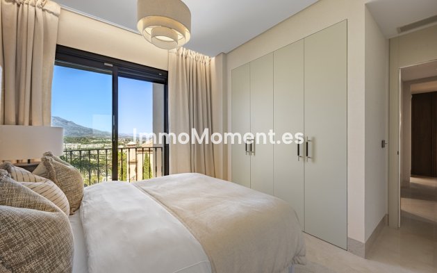 Resale - Apartment - Benahavís - La Quinta