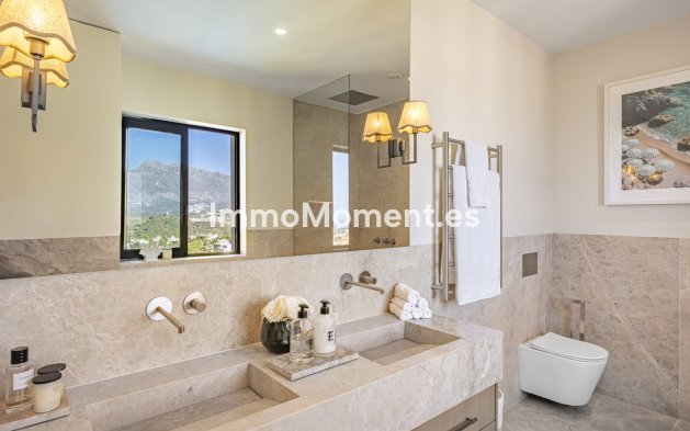 Resale - Apartment - Benahavís - La Quinta