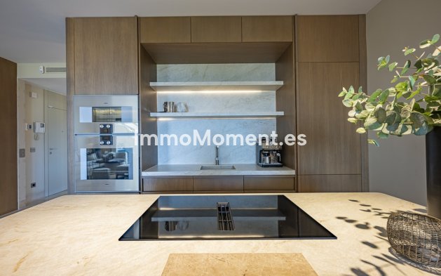 Resale - Apartment - Benahavís - La Quinta