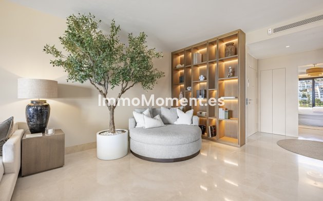 Resale - Apartment - Benahavís - La Quinta