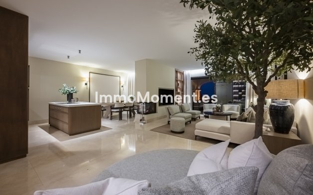 Resale - Apartment - Benahavís - La Quinta