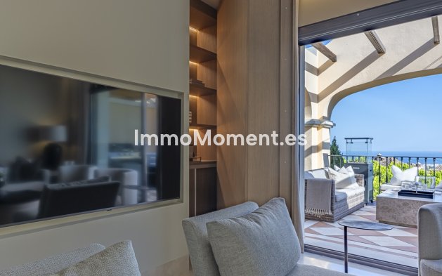 Resale - Apartment - Benahavís - La Quinta