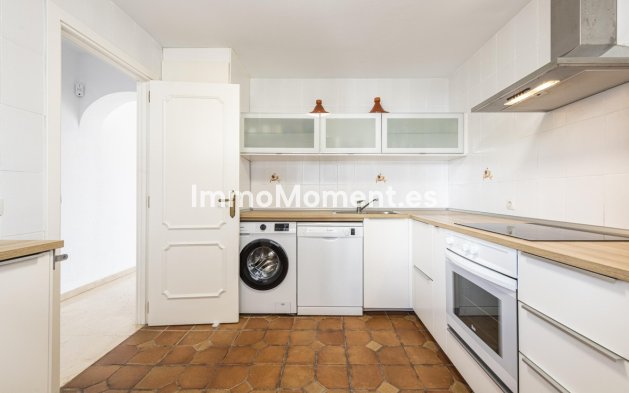 Reventa - Apartamento - Estepona  - Estepona Centro