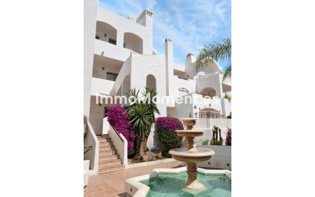 Reventa - Apartamento - Estepona  - Estepona Centro