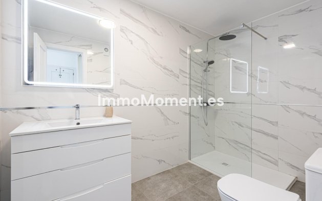 Resale - Apartment - Mijas - Calahonda