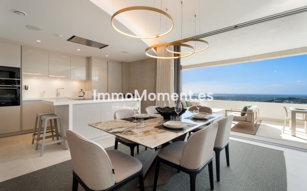 Resale - Apartment - Benahavís - La Quinta