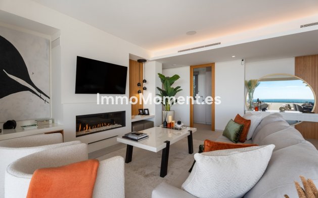 Resale - Apartment - Benahavís - La Quinta
