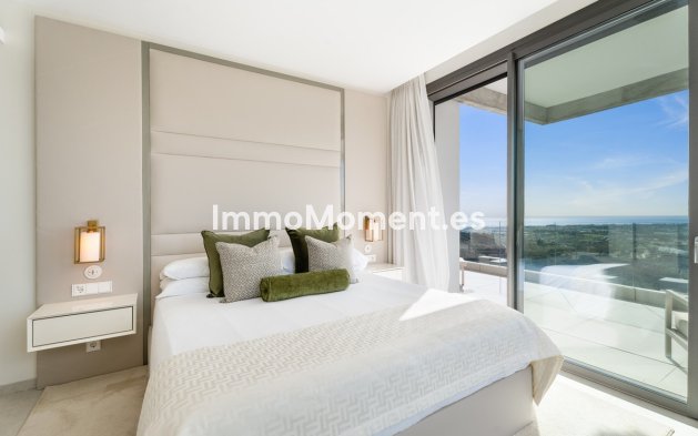 Resale - Apartment - Benahavís - La Quinta