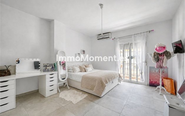 Revente - Maison mitoyenne - Casares - Casares Centro