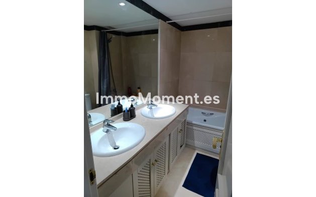Resale - Apartment - Sotogrande - Sotogrande Marina