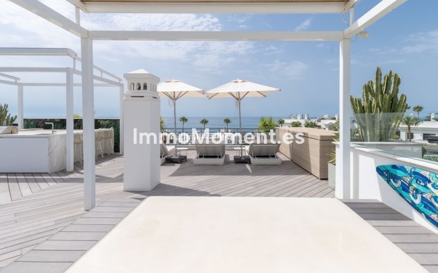 Resale - Apartment - Estepona - Estepona Centro