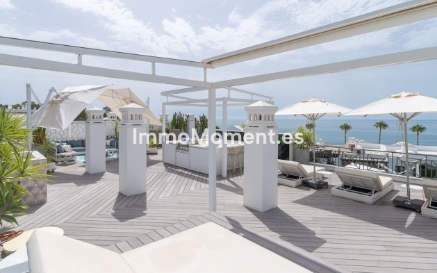 Resale - Apartment - Estepona - Estepona Centro