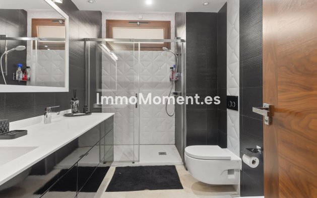 Reventa - Villa independiente - Benalmadena - Benalmadena Costa