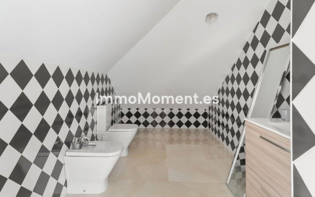 Reventa - Villa independiente - Benalmadena - Benalmadena Costa