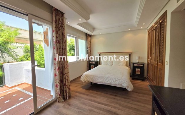 Revente - Maison mitoyenne - Estepona  - Costalita