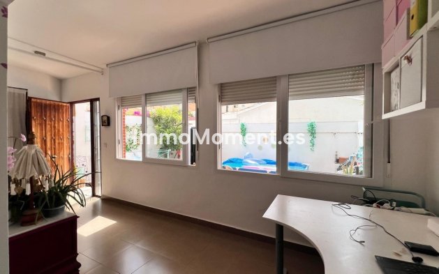 Resale - Detached villa - Benalmadena - Benalmadena Costa
