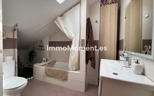 Resale - Detached villa - Benalmadena - Benalmadena Costa