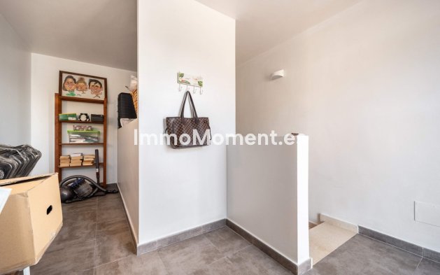 Wiederverkauf - Freistehende Villa - Estepona  - Estepona Centro