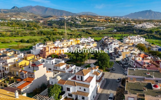 Wiederverkauf - Freistehende Villa - Estepona  - Estepona Centro