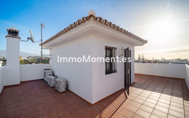 Wiederverkauf - Freistehende Villa - Estepona  - Estepona Centro