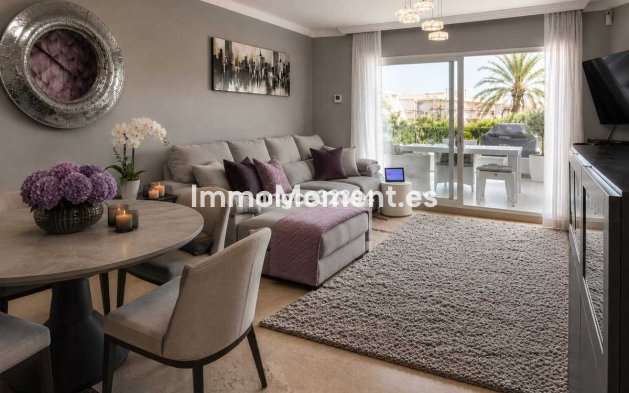 Revente - Maison mitoyenne - Estepona  - New Golden Mile