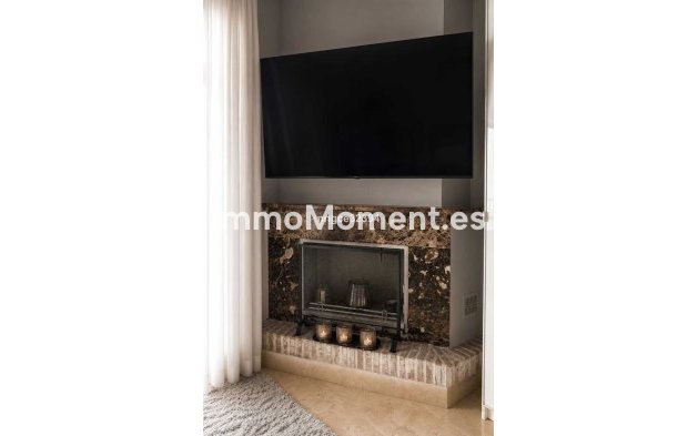 Revente - Maison mitoyenne - Estepona  - New Golden Mile