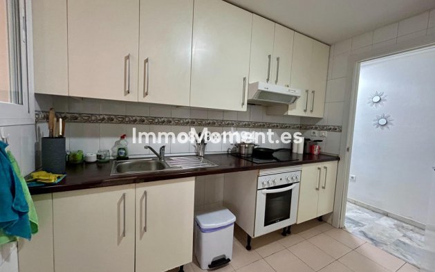 Reventa - Apartamento - Casares - Casares Centro