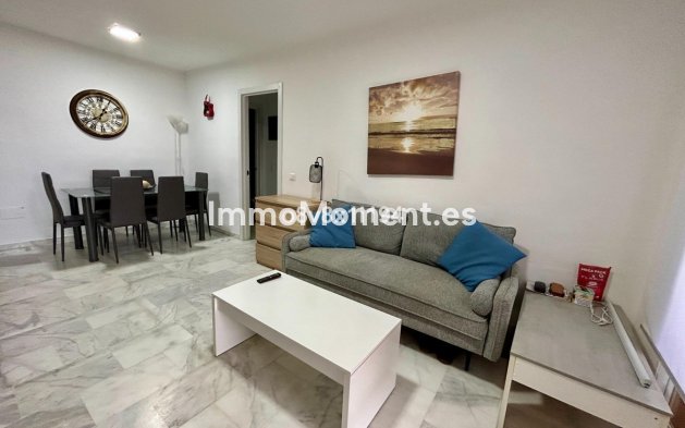 Reventa - Apartamento - Casares - Casares Centro